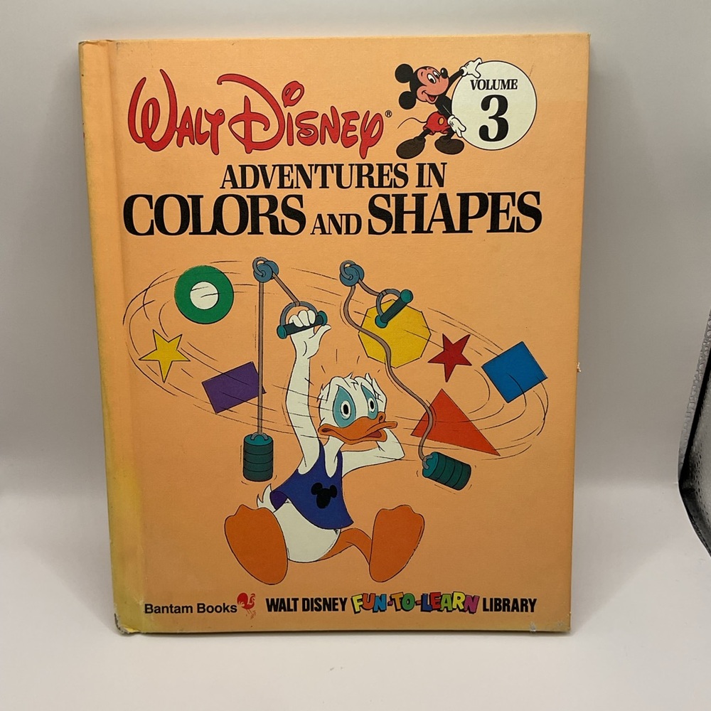 Walt Disney Adventures In Colors and Shapes 1983 Volume 3 Vintage*Wear on Edges*